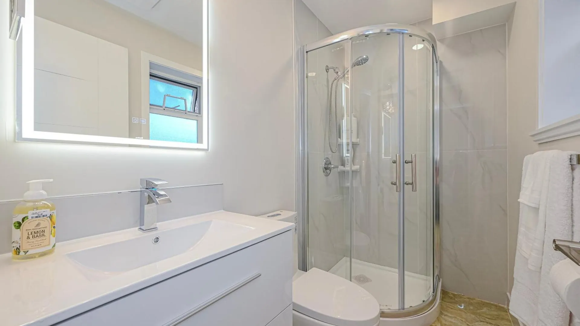 Cozy Home With 3Br 4Bath Near Richmond Steveston Village Nyaraló